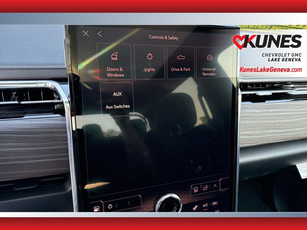 New 2025 GMC Sierra EV Denali image 38