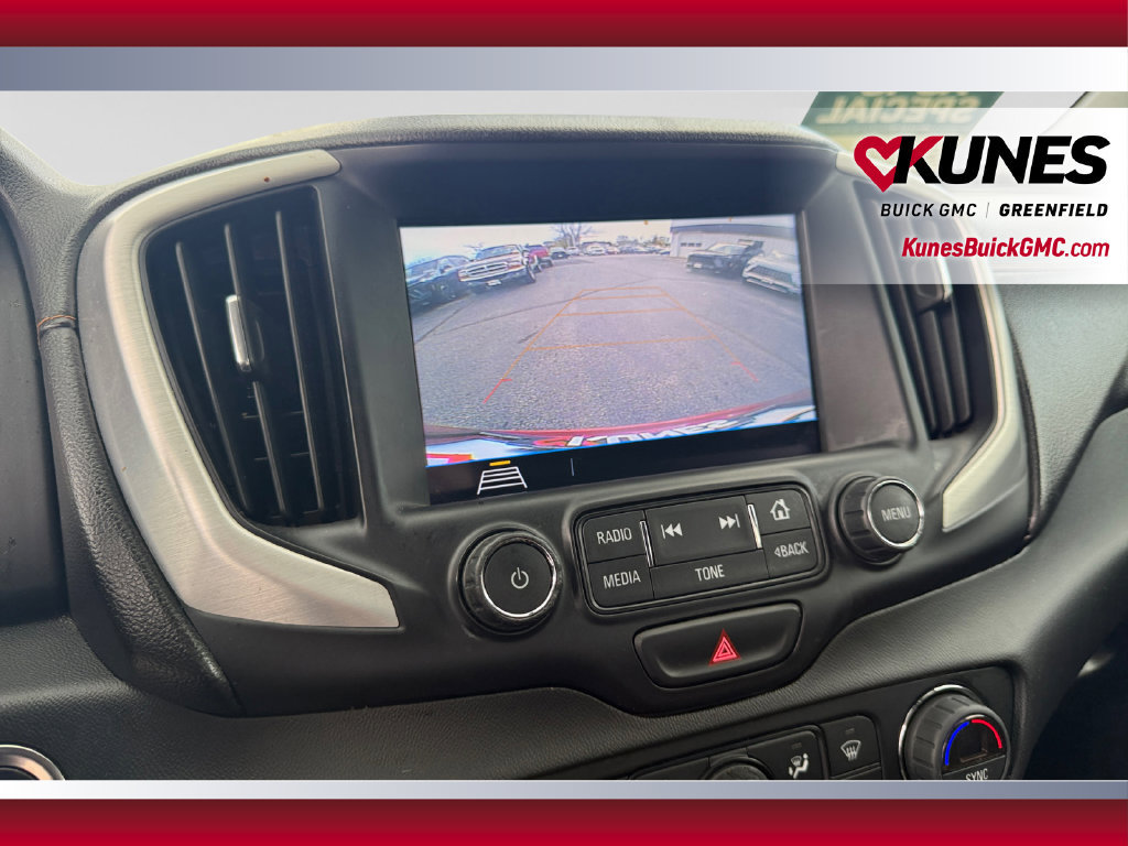 Used 2018 GMC Terrain SLE w/ Driver Convenience Package AWD/4WD image 22