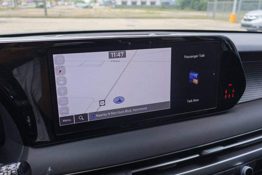 Used 2025 Hyundai Palisade Limited image 3