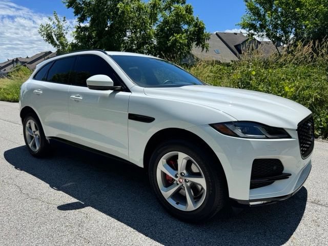 Used 2023 Jaguar F-PACE S AWD/4WD image 4