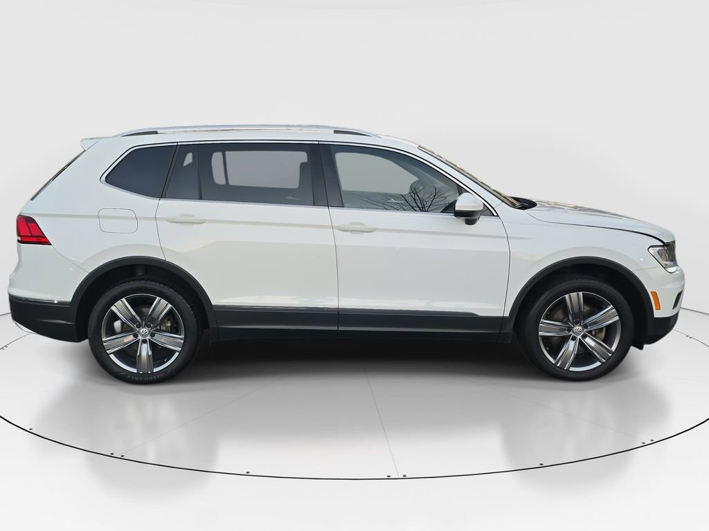 Used 2020 Volkswagen Tiguan SEL image 4