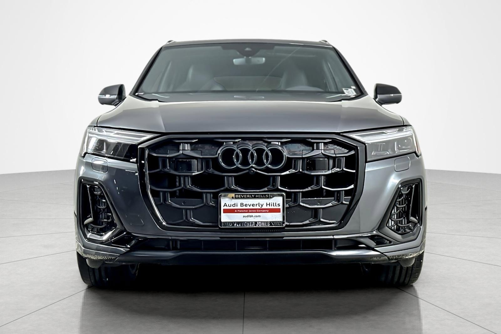 New 2026 Audi SQ7 Premium Plus image 8