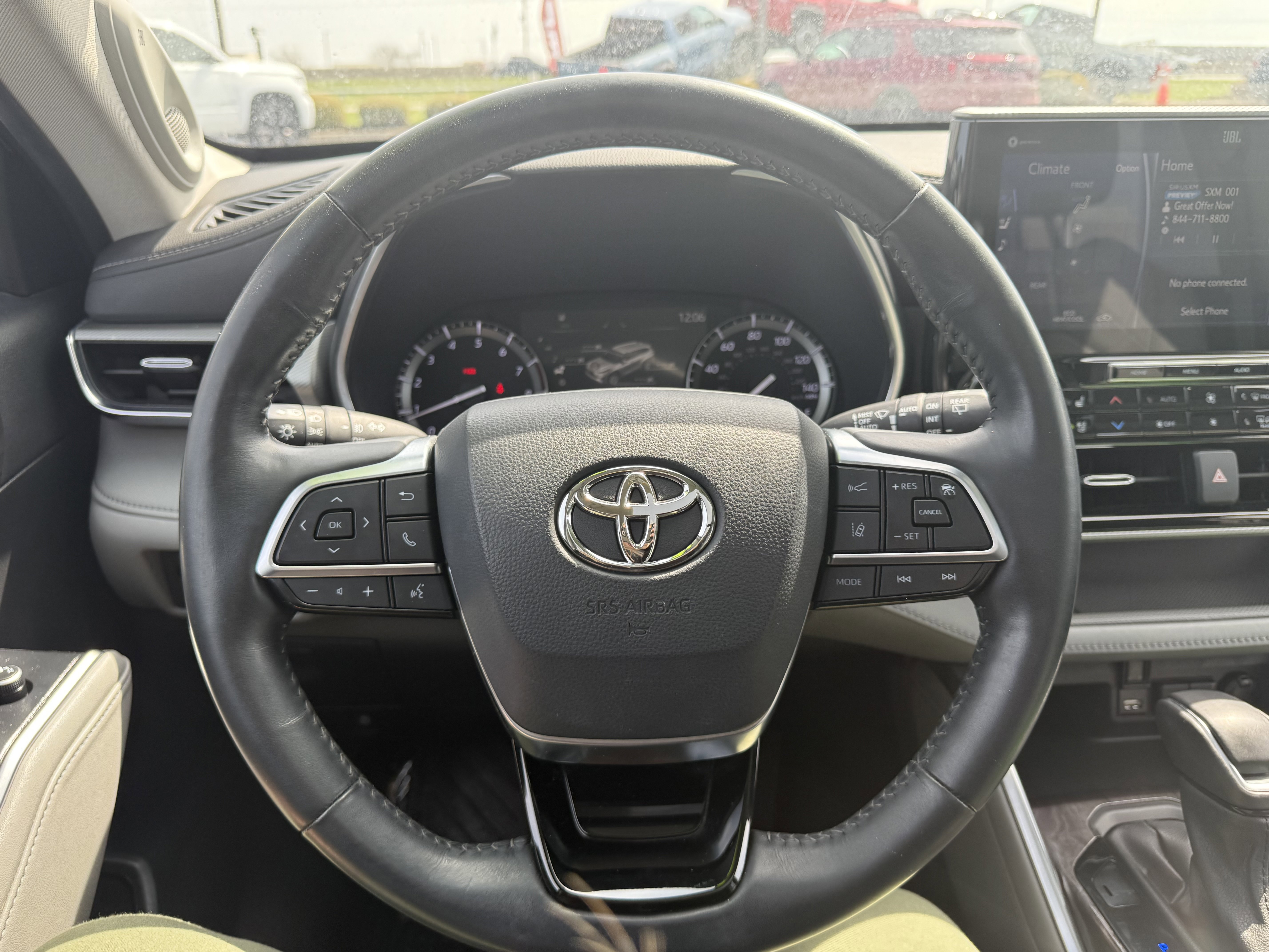 Certified 2021 Toyota Highlander Platinum image 9