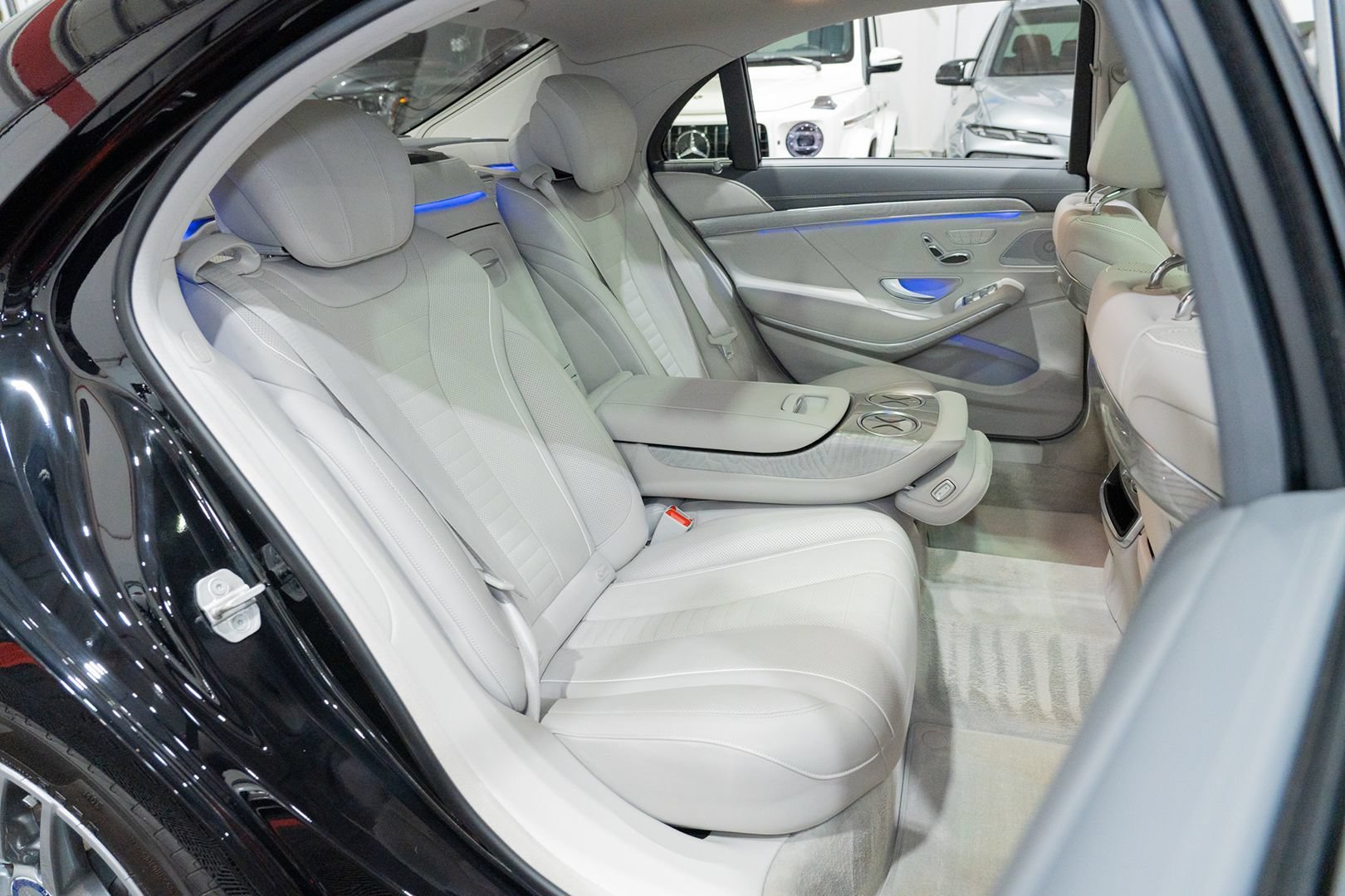 Used 2017 Mercedes-Benz S 550 Cabriolet image 35