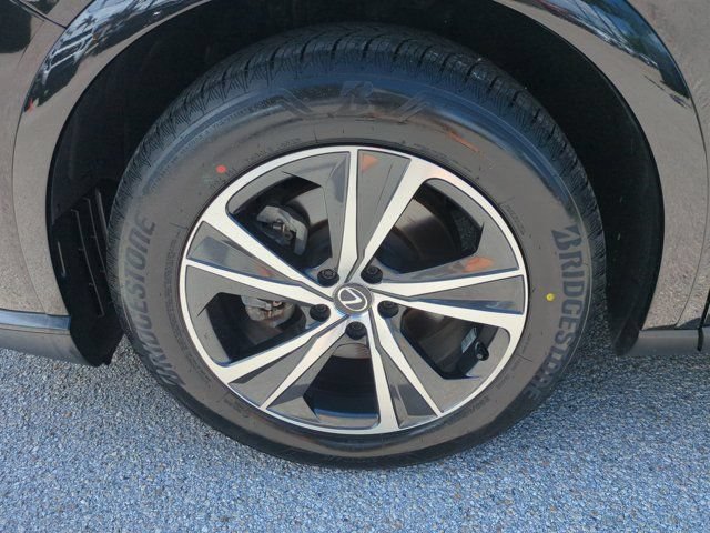 Certified 2024 Lexus RX 350 FWD w/ Technology Package image 11