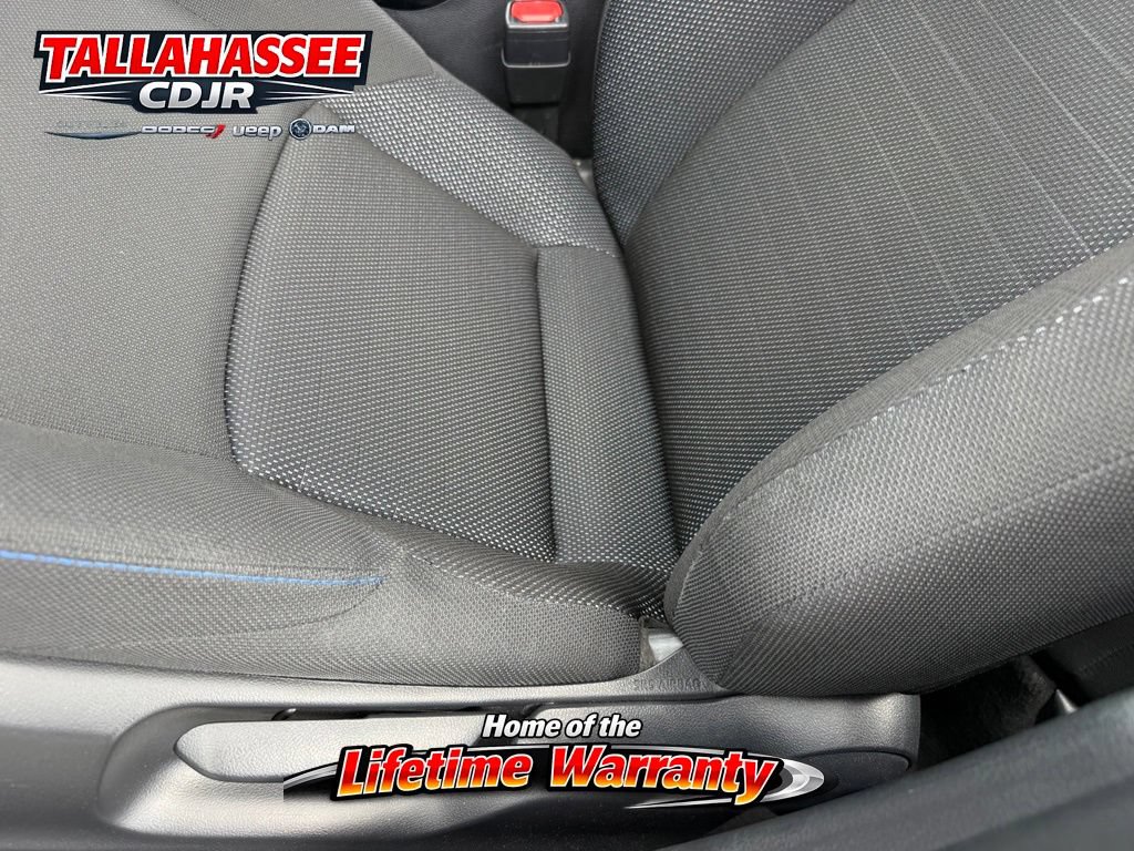 Used 2022 Toyota Corolla SE FWD image 17