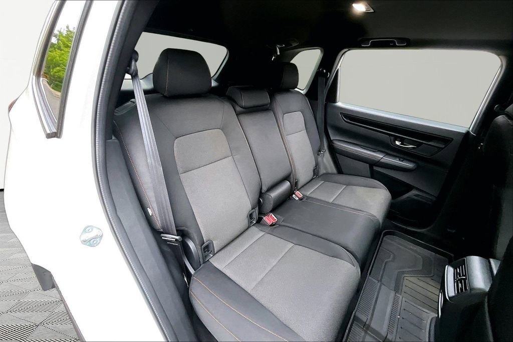 Certified 2025 Honda CR-V Sport image 17