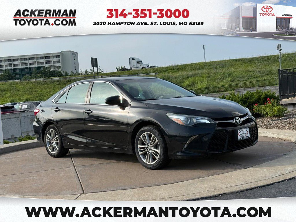 Used 2016 Toyota Camry SE FWD image 1