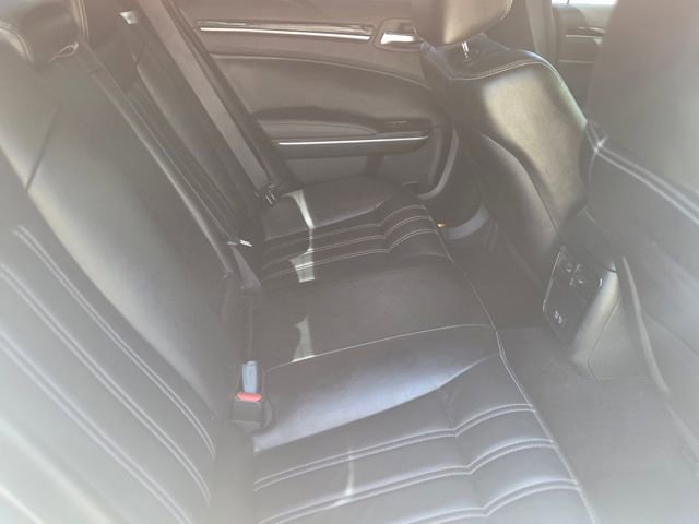 Used 2019 Chrysler 300 S image 19
