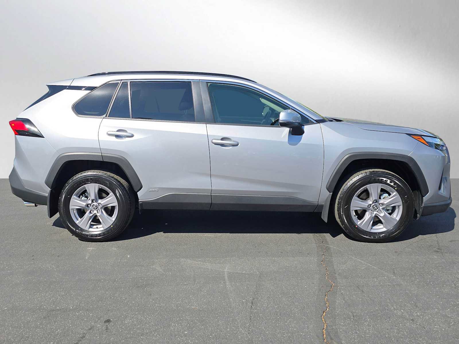 Certified 2025 Toyota RAV4 LE image 8