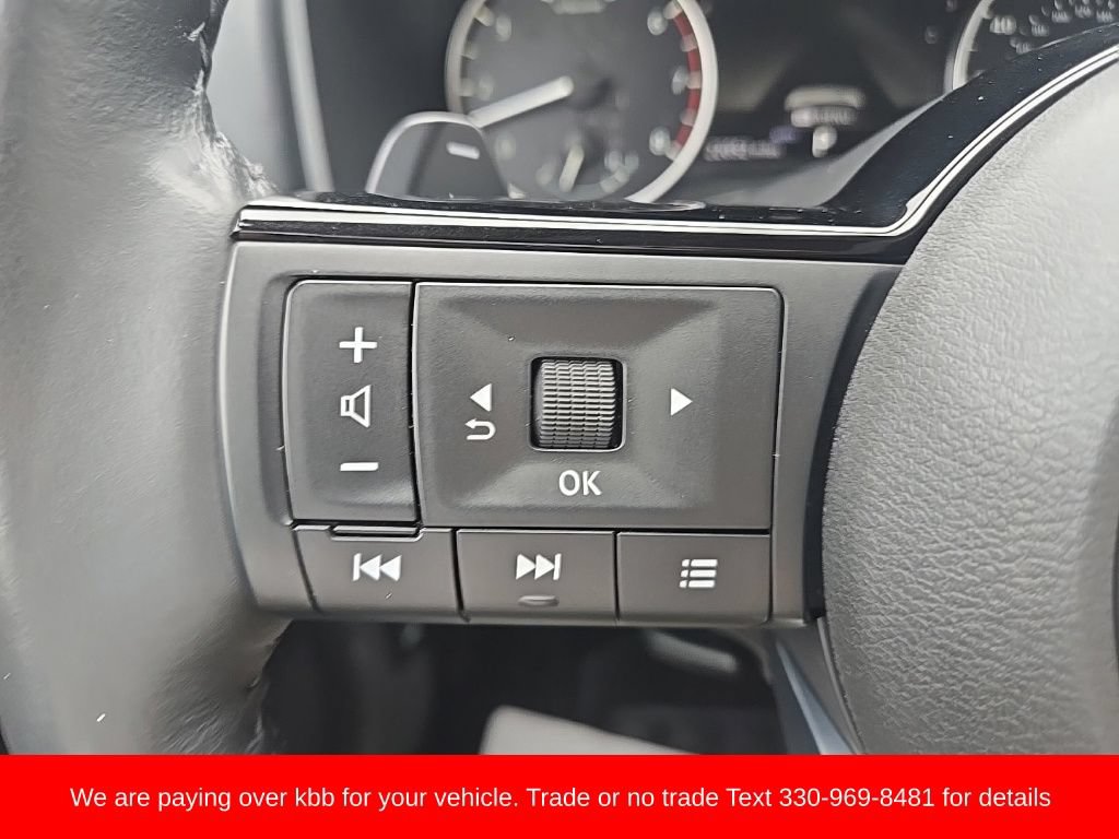 Used 2023 Nissan Rogue SL AWD/4WD image 16