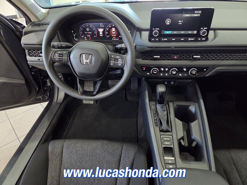 Used 2024 Honda Accord EX image 9