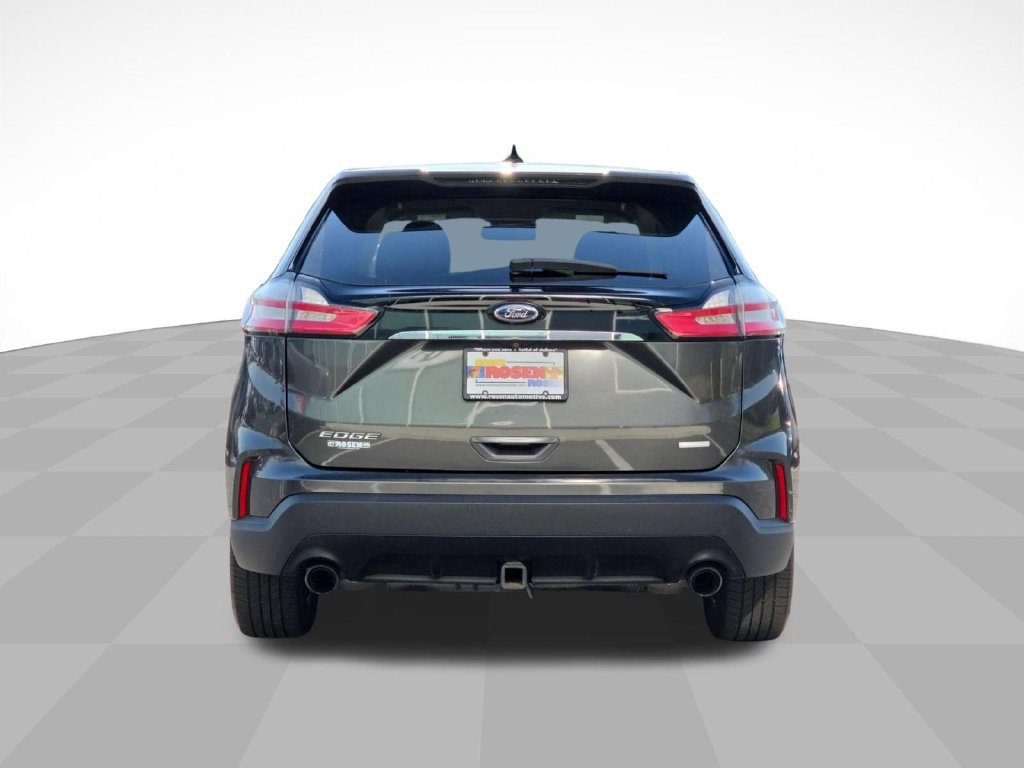 Used 2019 Ford Edge SE FWD image 4