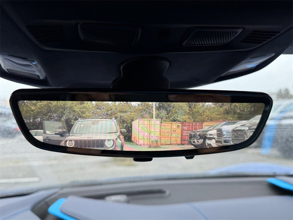 Used 2021 Chevrolet Corvette Stingray Premium Cpe w/ Z51 Performance Package image 19