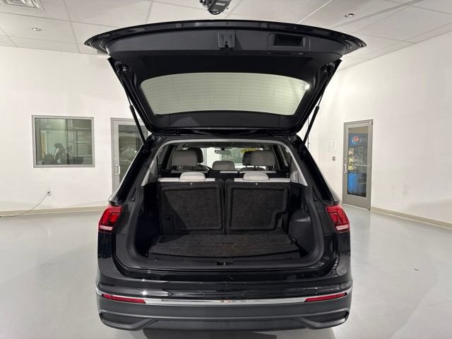 Used 2023 Volkswagen Tiguan S FWD image 10