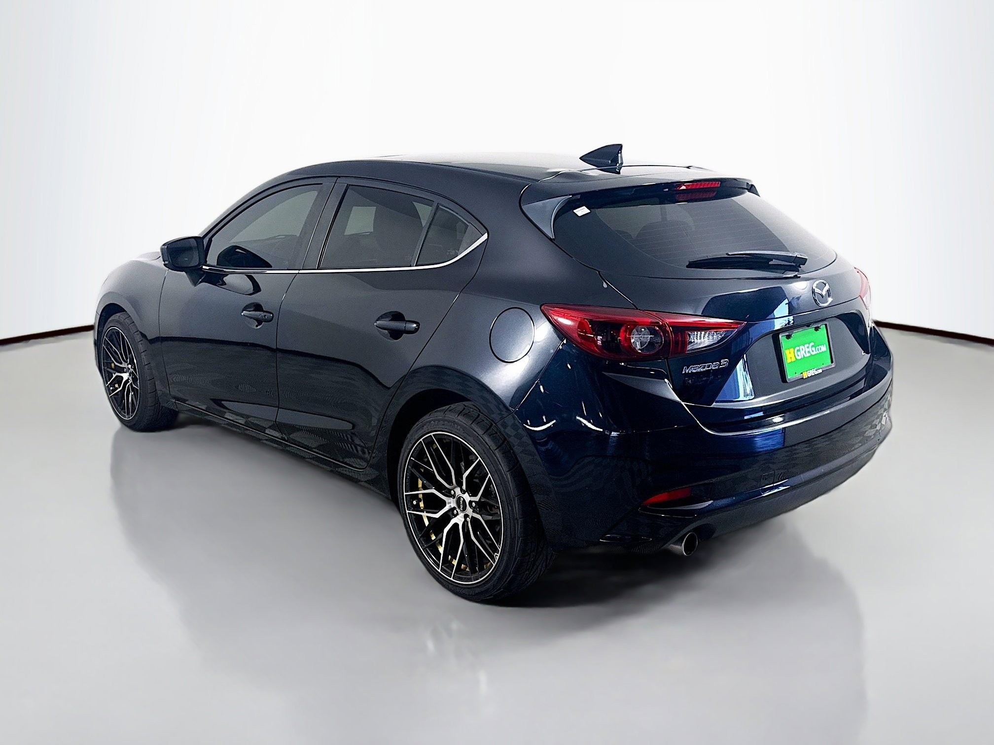 Used 2018 MAZDA MAZDA3 Grand Touring w/ Premium Equipment Package image 7