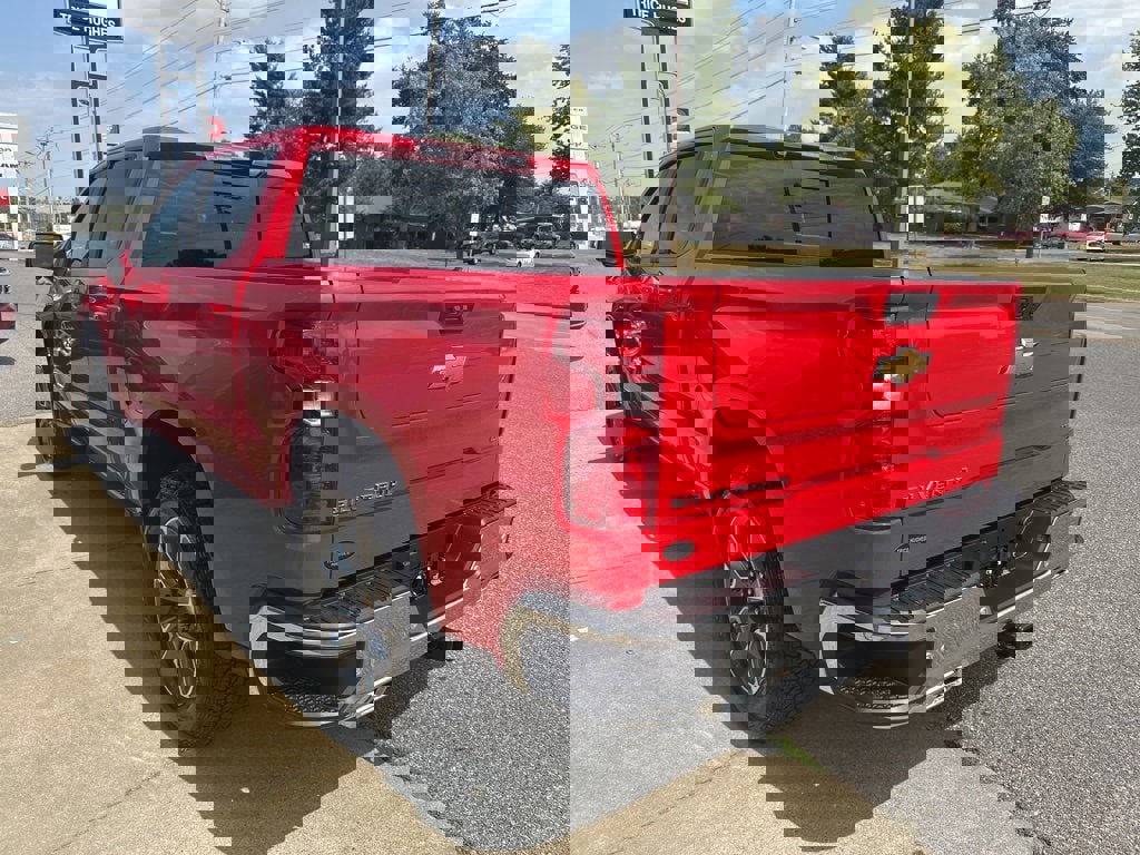 New 2026 Chevrolet Silverado 1500 LT w/ Z71 Off-Road Package image 7