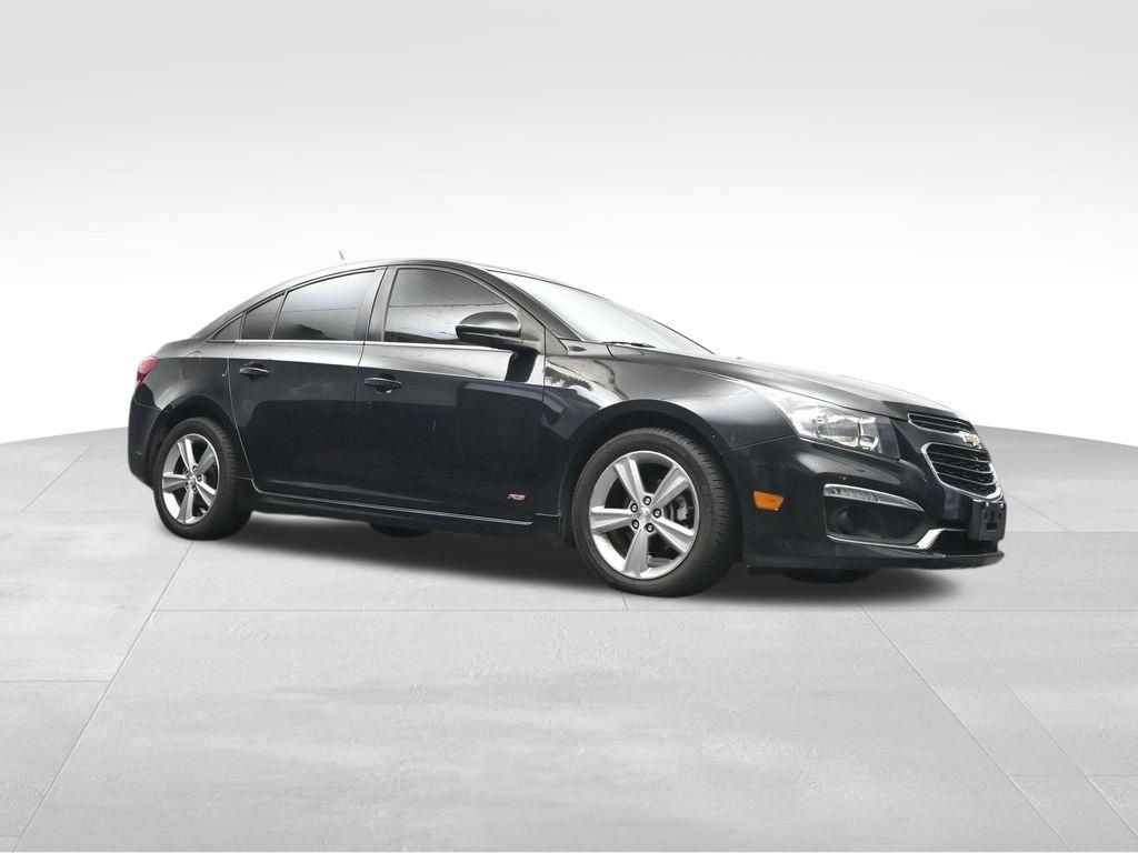 Used 2016 Chevrolet Cruze LT w/ Sun, Sound and Sport Package FWD image 15