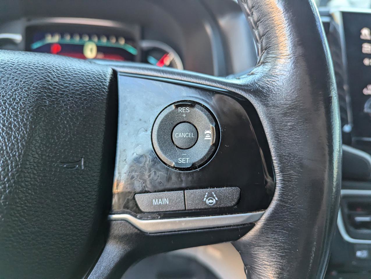 Used 2019 Honda Pilot Touring image 17