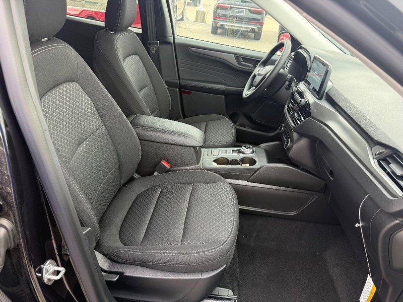 New 2025 Ford Escape Active image 9
