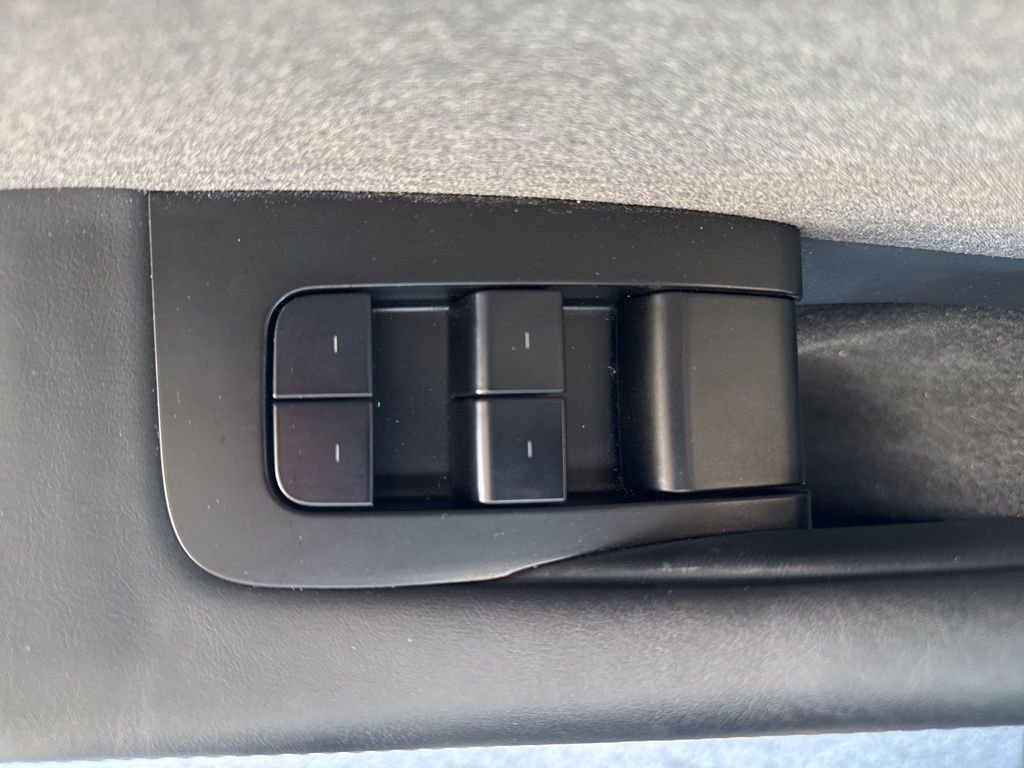 Used 2024 Tesla Model 3 Long Range image 18