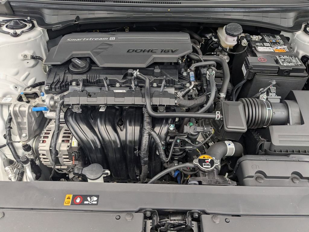 Used 2025 Kia K4 LXS image 31