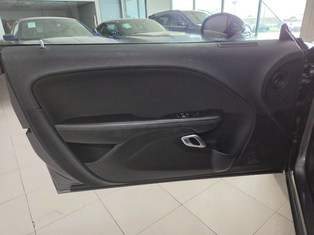 Used 2018 Dodge Challenger SXT image 14