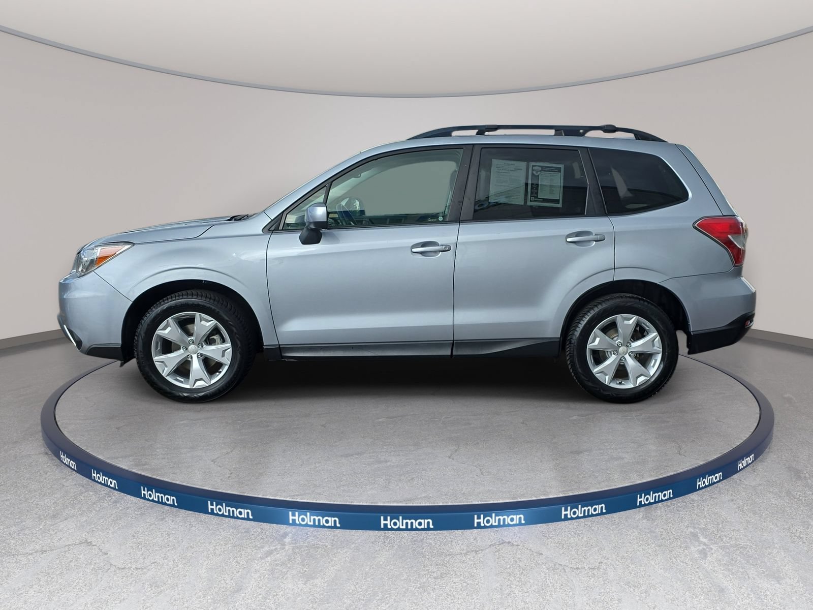 Used 2016 Subaru Forester 2.5i Premium w/ All-Weather Package AWD/4WD image 9