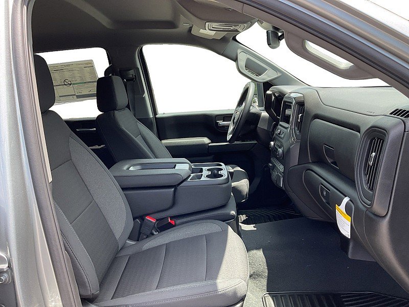 New 2025 Chevrolet Silverado 2500 Custom w/ Custom Value Package image 10