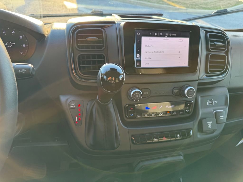 New 2026 RAM ProMaster 2500 w/ Convenience Group image 17