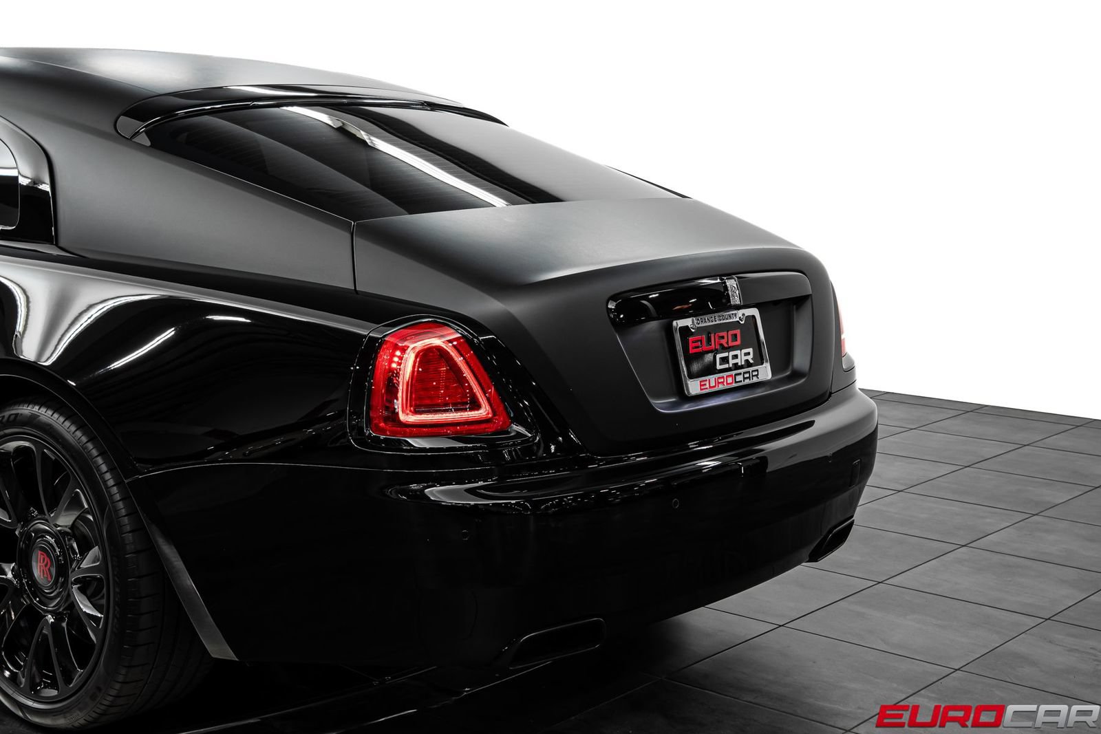 Used 2019 Rolls-Royce Wraith RWD image 17