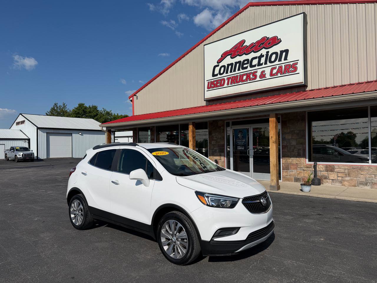 Used 2020 Buick Encore Preferred FWD image 1