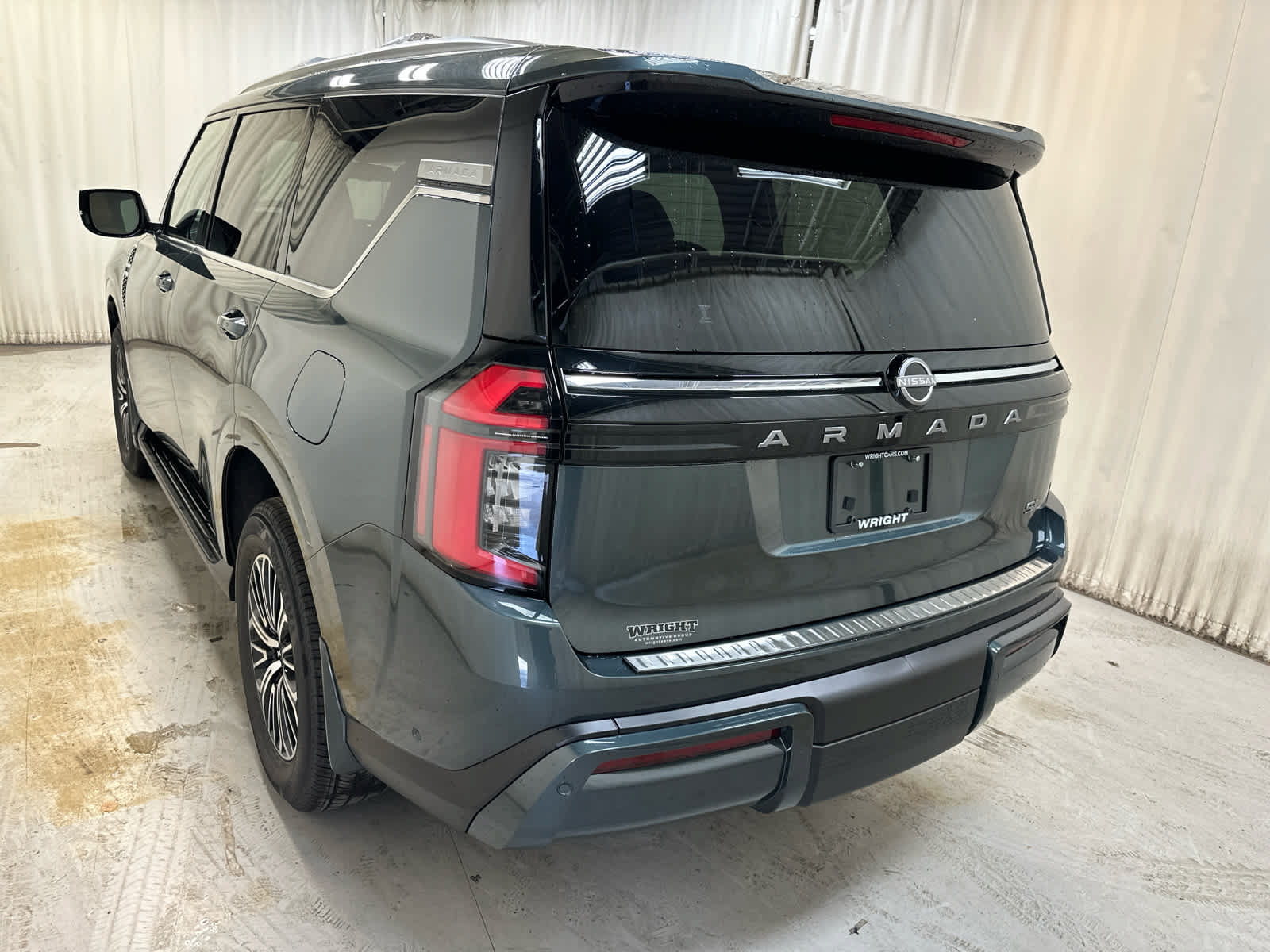 New 2026 Nissan Armada SL AWD/4WD image 2