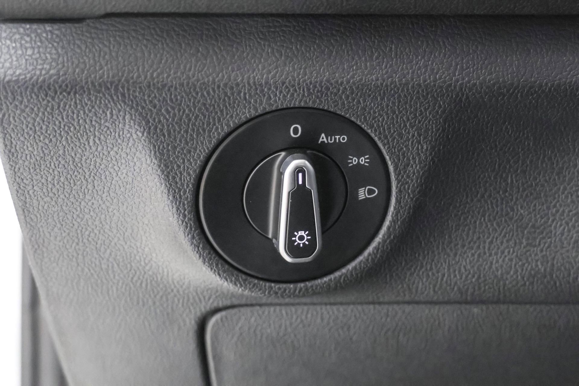 Used 2024 Volkswagen Jetta Sport image 23