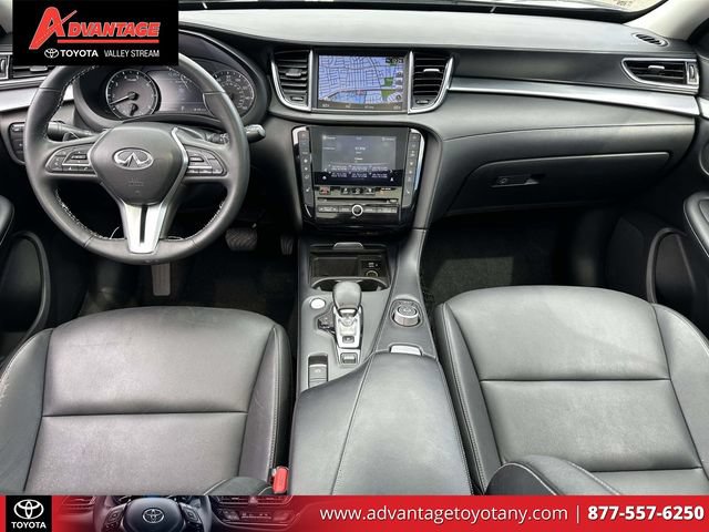 Used 2019 INFINITI QX50 Luxe w/ Navigation Package AWD/4WD image 17