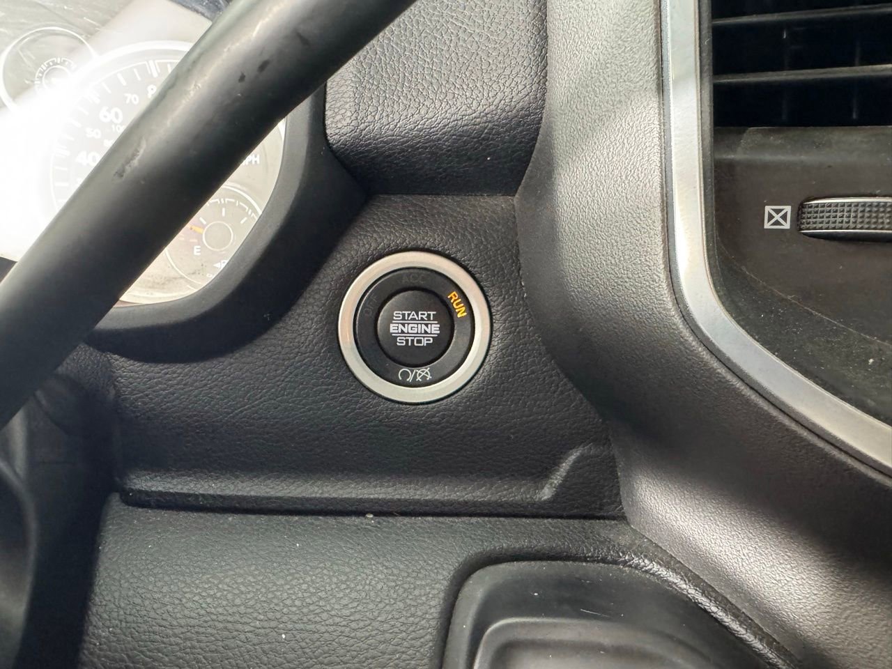 Used 2024 RAM 2500 Big Horn image 20