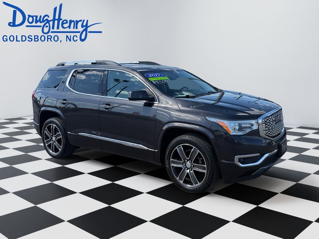 Used 2017 GMC Acadia Denali w/ Technology Package FWD image 7