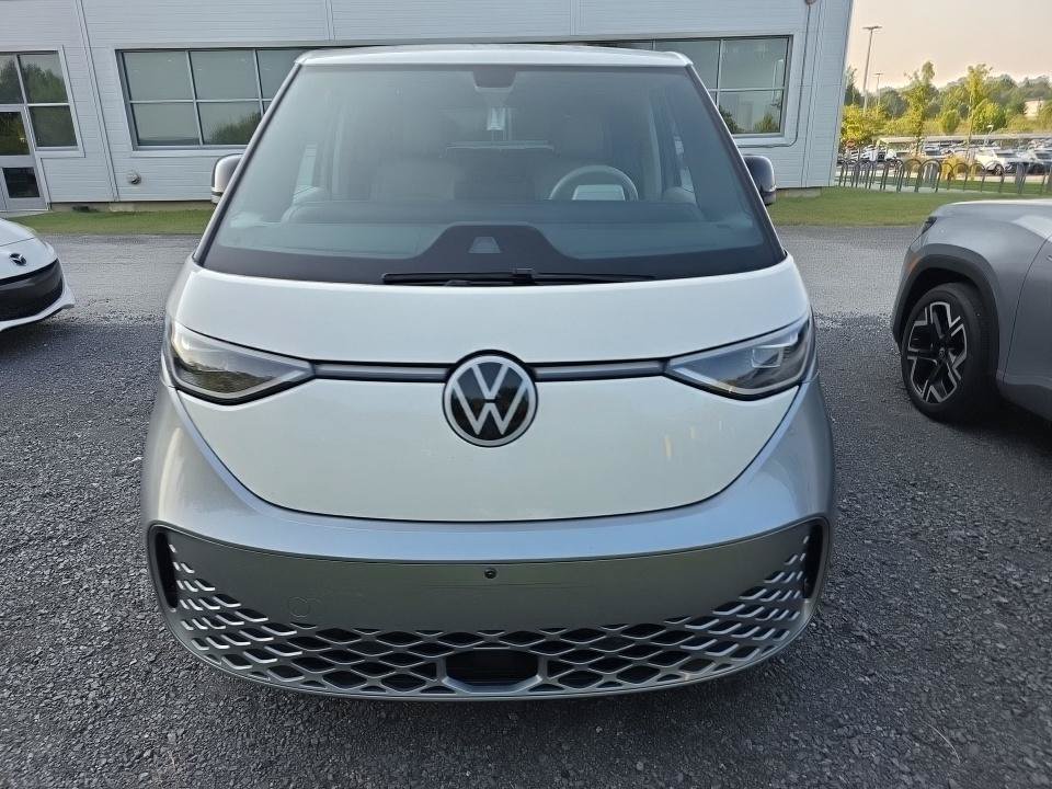 Used 2025 Volkswagen ID. Buzz 1st Edition AWD/4WD image 3