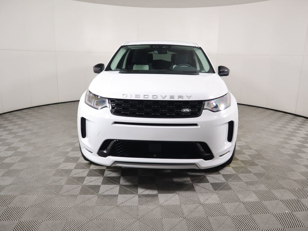 Used 2025 Land Rover Discovery Sport S image 2