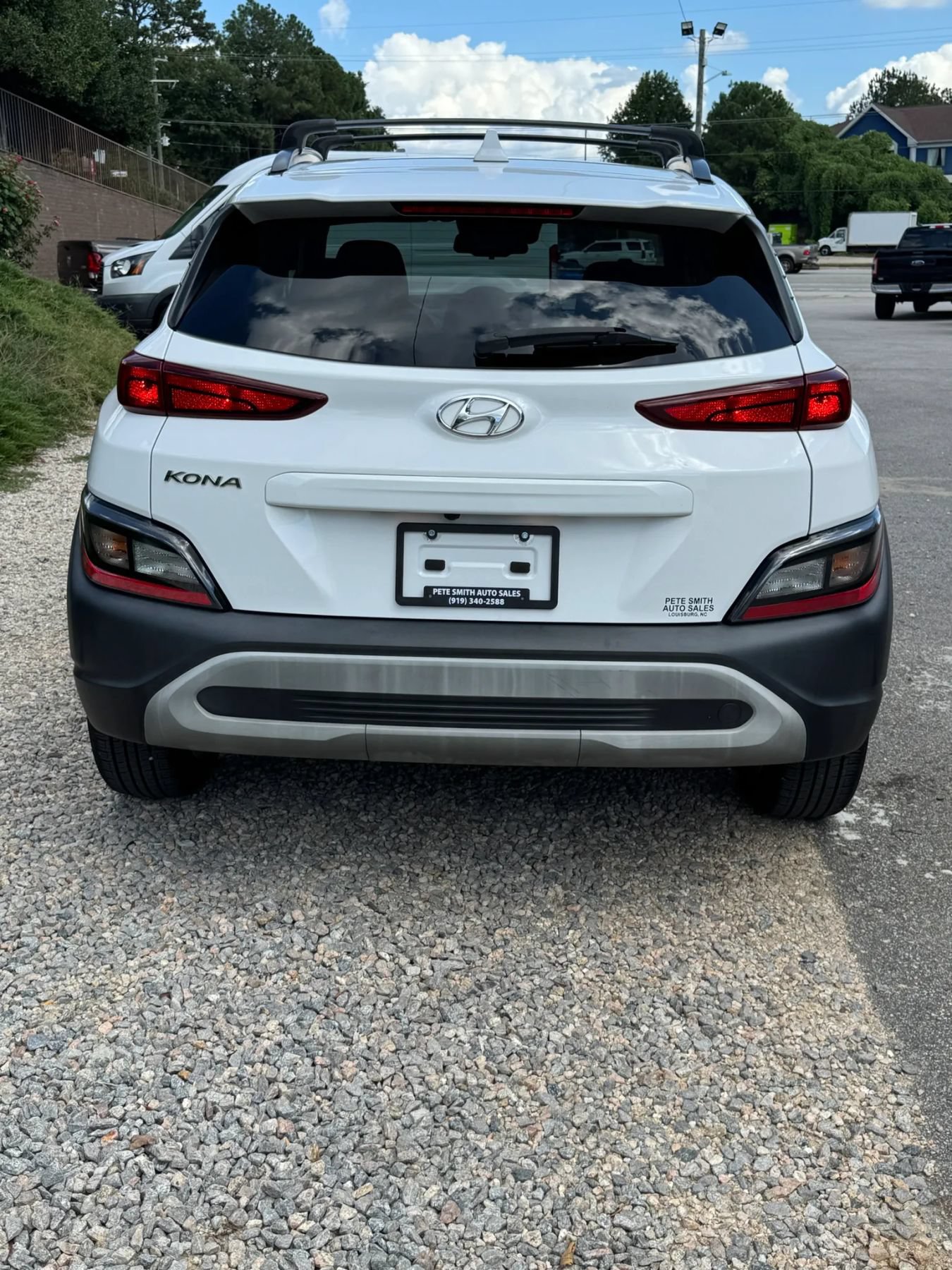 Used 2022 Hyundai Kona SEL w/ Convenience Package FWD image 11