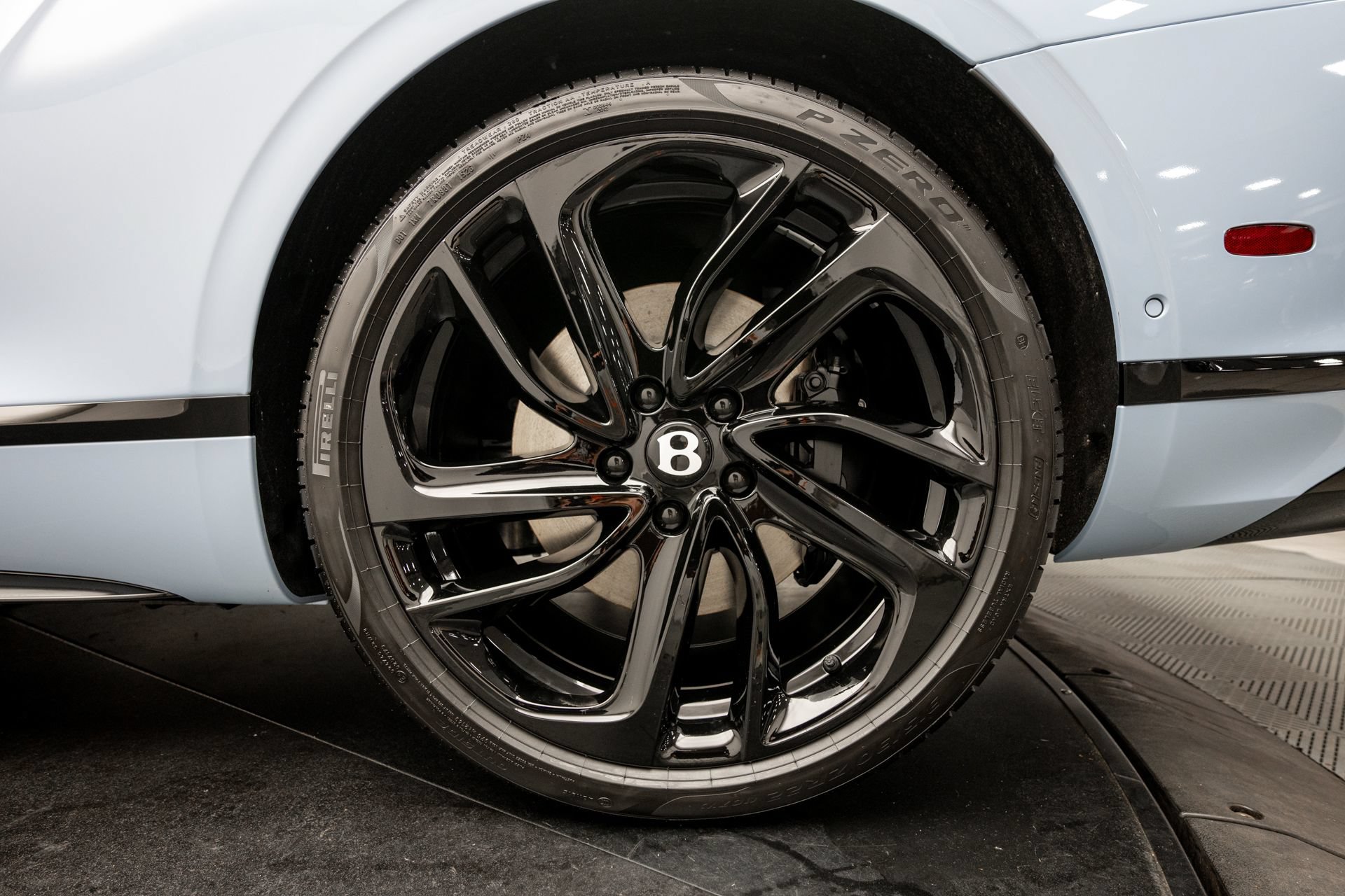 New 2026 Bentley Continental GT AWD/4WD image 40
