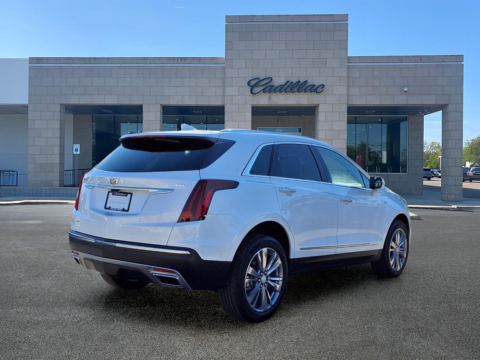 New 2026 Cadillac XT5 Premium Luxury w/ Driver Assist Package AWD/4WD image 4