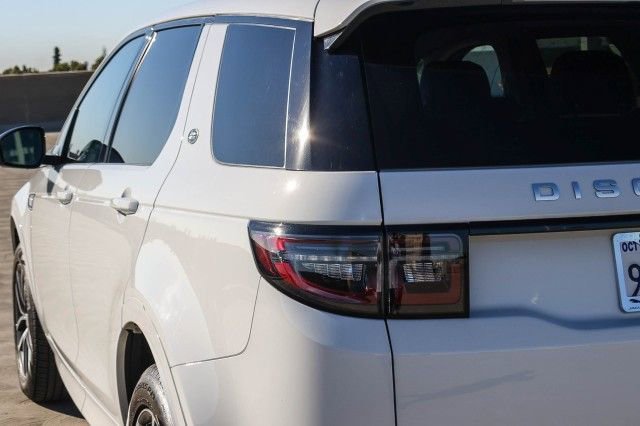 Certified 2024 Land Rover Discovery Sport S image 7