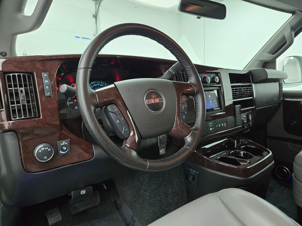 Used 2020 GMC Savana 2500 Explorer Limited SE image 20