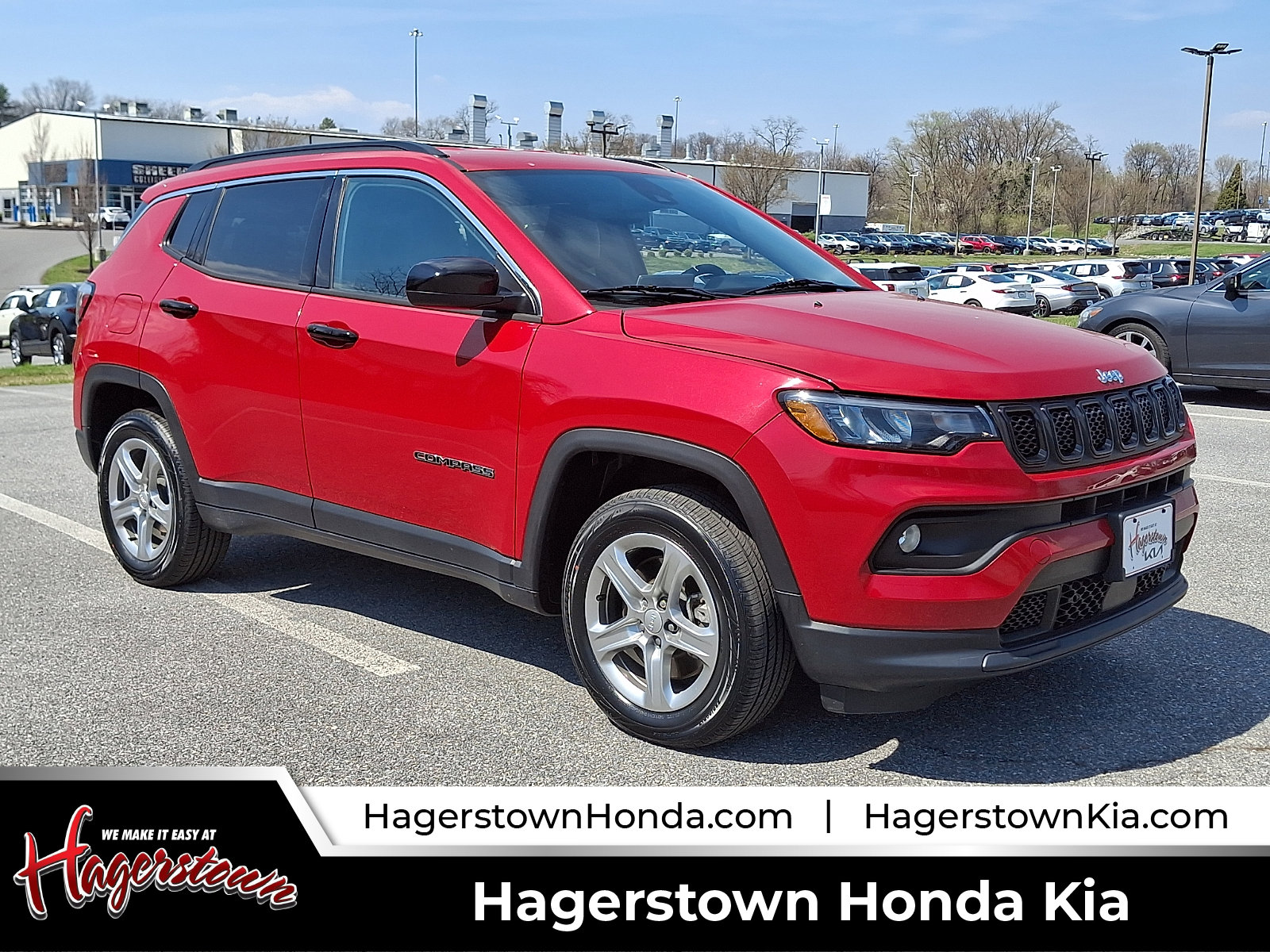 Used 2024 Jeep Compass Latitude image 1