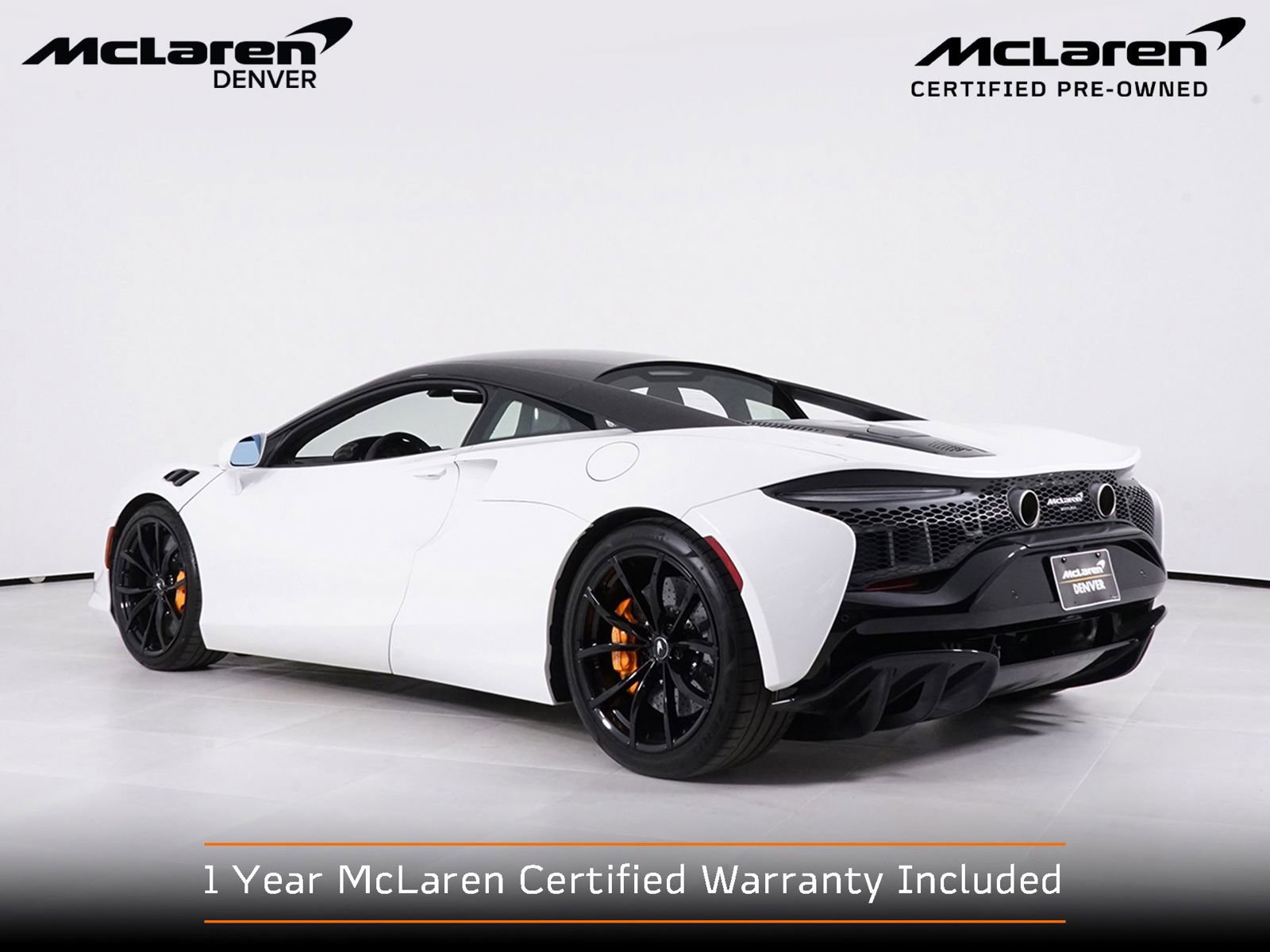 Used 2023 McLaren Artura image 3