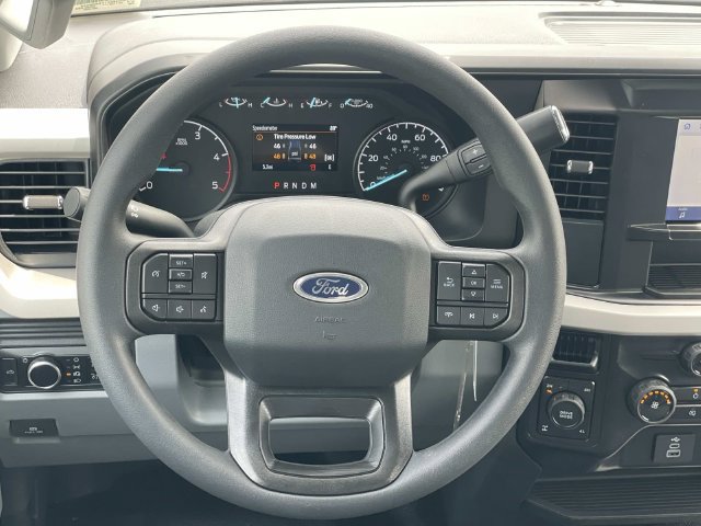 New 2026 Ford F350 XL w/ FX4 Off-Road Package AWD/4WD image 7