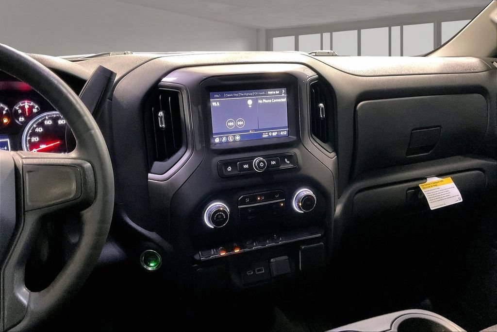 Used 2022 Chevrolet Silverado 1500 Custom AWD/4WD image 10