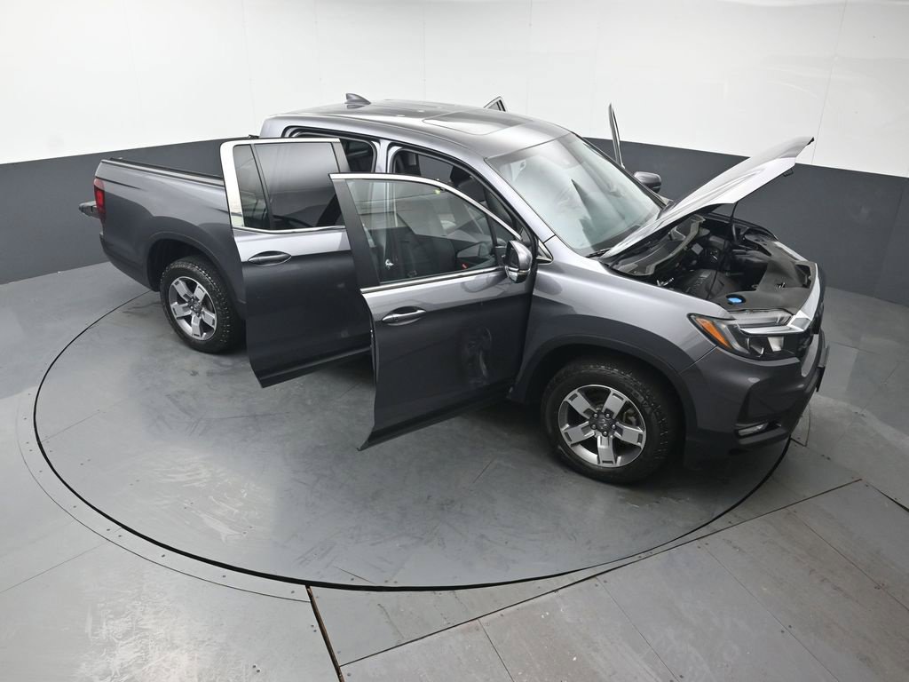 Certified 2025 Honda Ridgeline RTL image 51