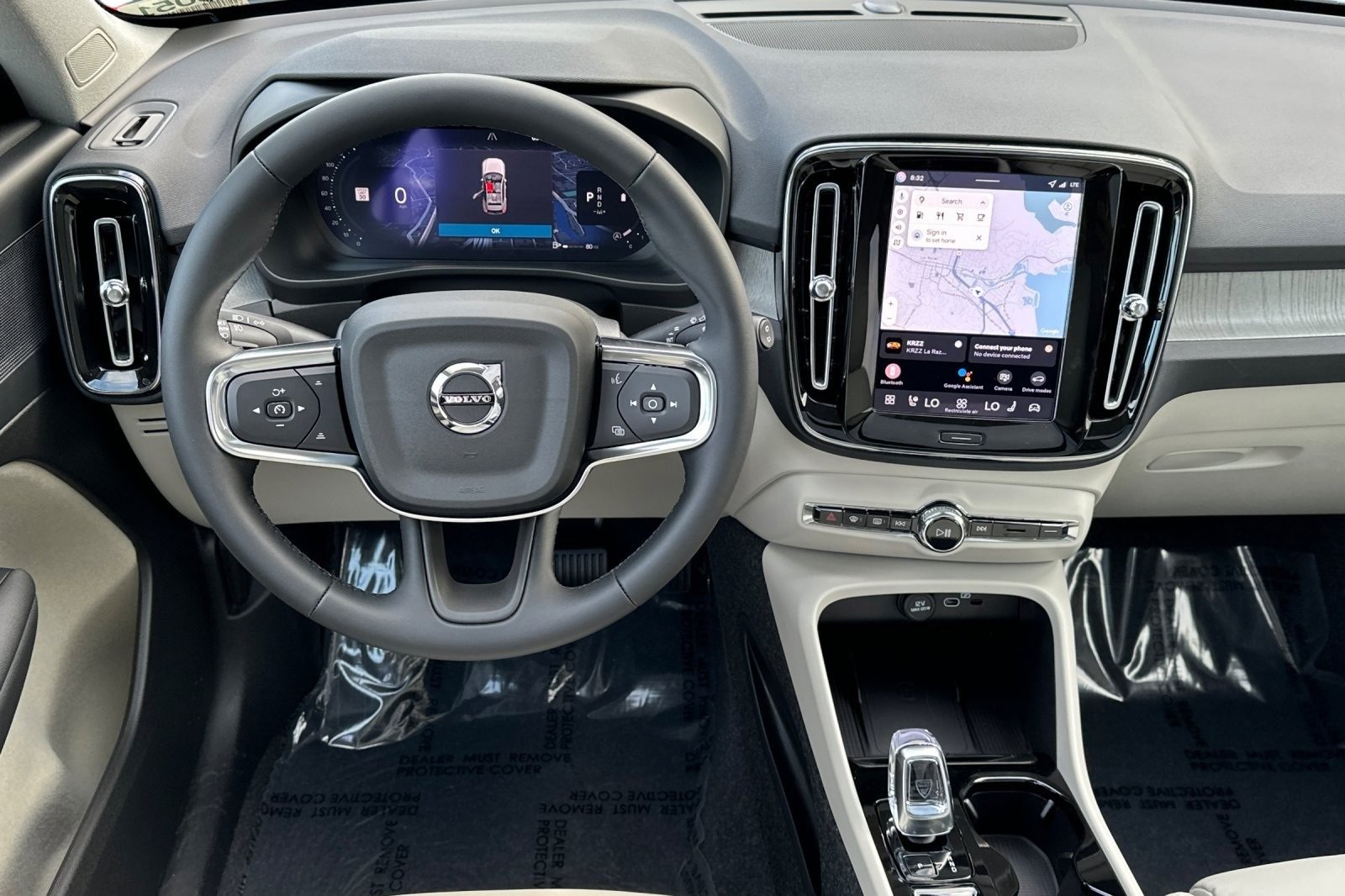 New 2026 Volvo XC40 B5 Plus w/ Protection Package Premier image 16